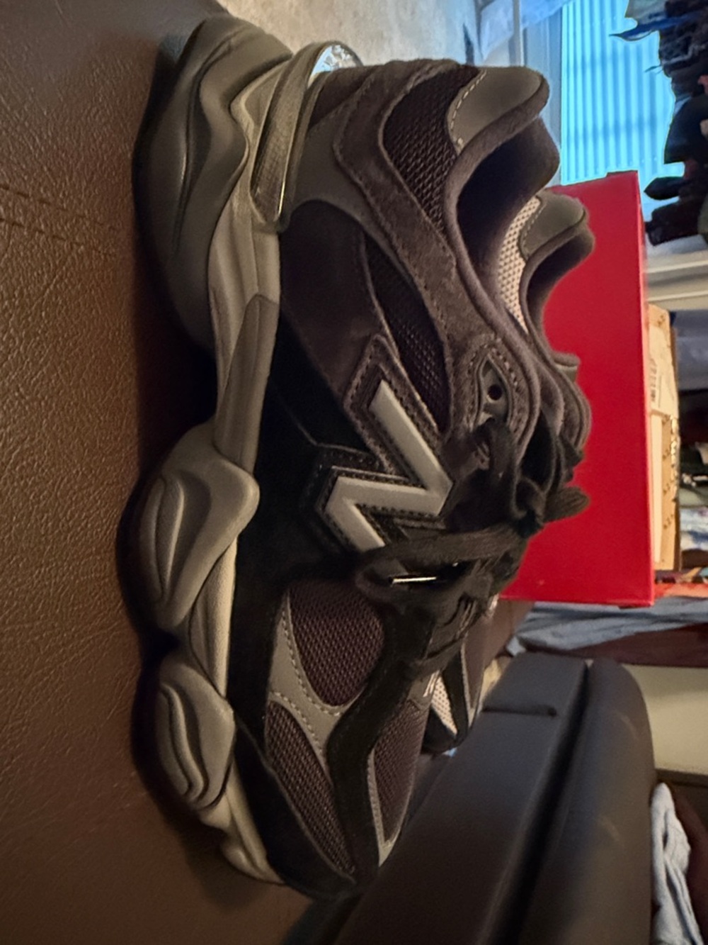 New Balance 9060 Men’s Black and Gray Athletic Sneakers - Picture 2 of 4